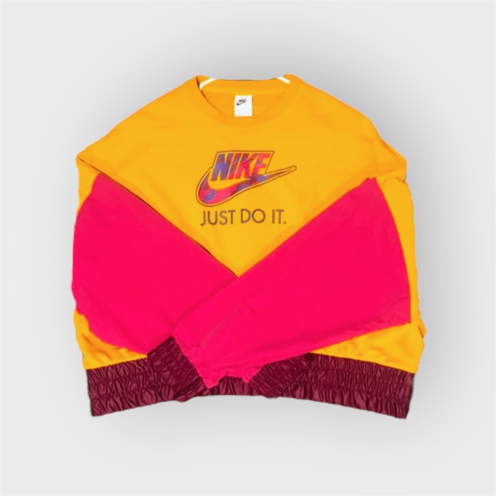 Nike Women’s Yellow + Pink Color Block Crew Neck L/S Loose Fit Pullover size XL